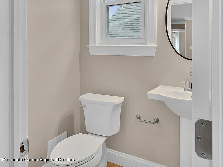 907 Bond St #2 — Photo 13
