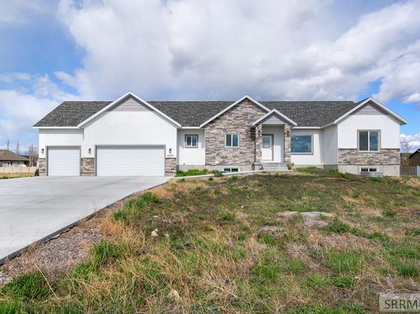4029 Calloway Dr, Rigby, ID 83442
