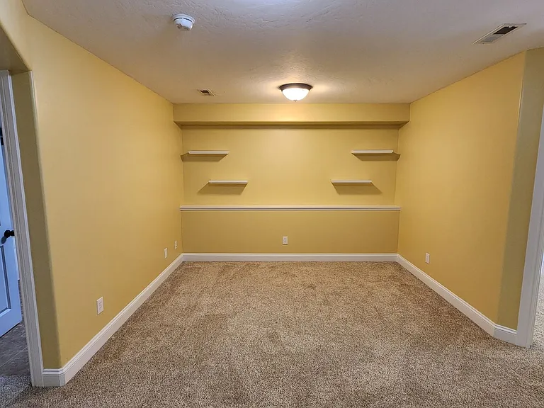 1020 Mount Ave #3 — Photo 15