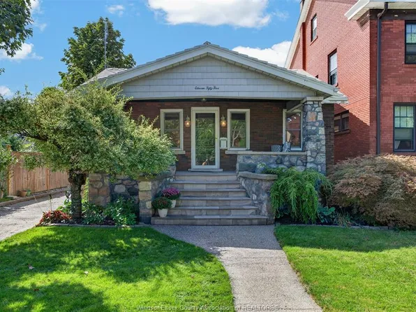1151 Kildare Rd, Windsor, ON N8Y 3H6