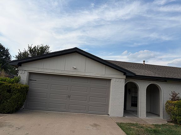 2nd image of 312 Cannon Dr