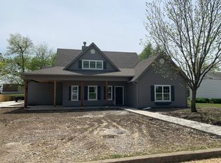 5522 E 7th St, Tulsa, OK 74112