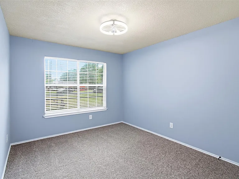 120 Mule Deer Ct — Photo 12
