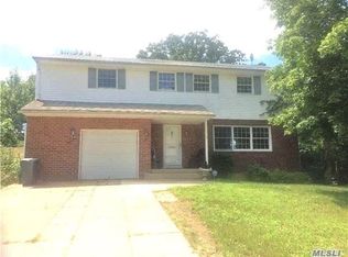 154 Tree Rd, Centereach, NY 11720