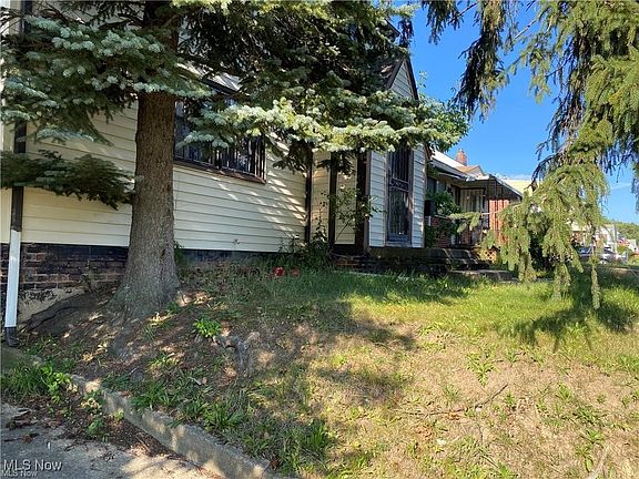 3rd image of 16705 Palda Dr