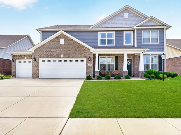 6125 Burgin Dr, Whitestown, IN 46075