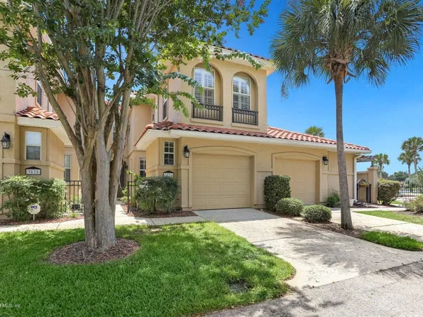 3826 Lavista Cir, Jacksonville, FL 32217