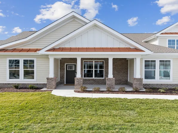 2156 Edwin Dr, Chesapeake, VA 23322