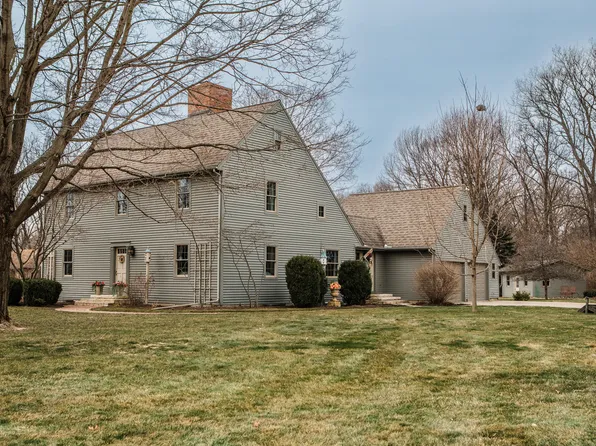 1030 Sherwood Gln, Princeton, IL 61356