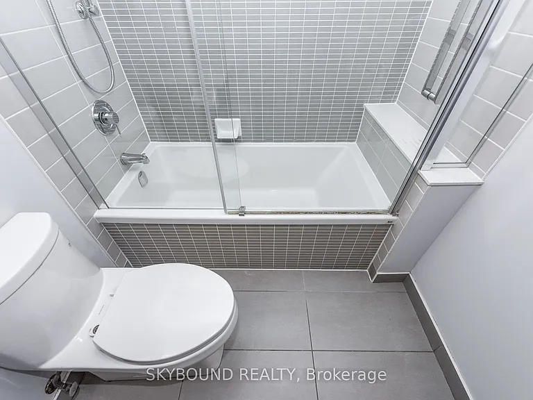 4655 Glen Erin Dr #210 — Photo 22