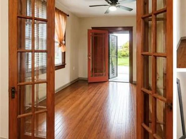 1737 Duels St, New Orleans, LA 70119