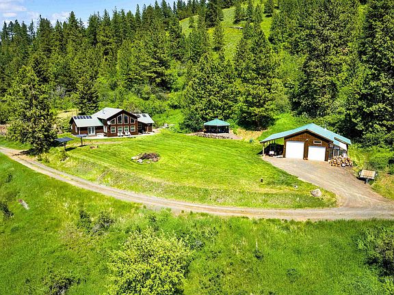 3rd image of 192 Shortcut Rd