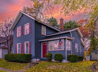 158 Stutson St, Rochester, NY 14612