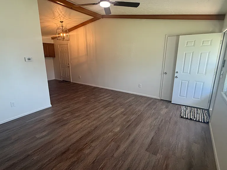 1344 SW 62nd St — Photo 9