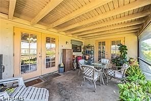 3rd image of 1448 SE 21st St