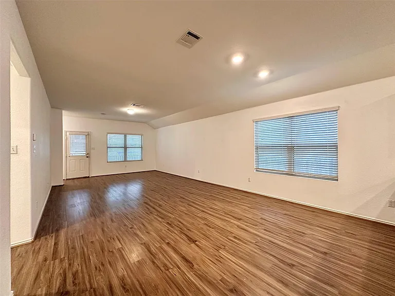6508 Cetone Ter — Photo 14