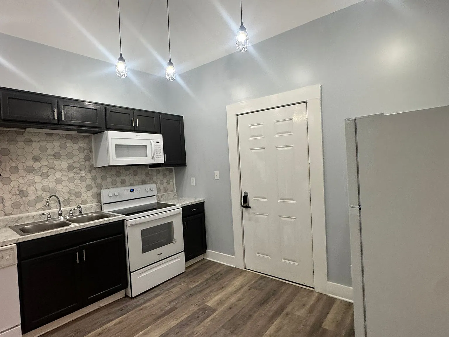 2 bed, 1508 sqft, $1,200 — Photo 2