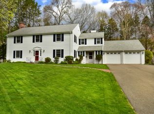140 Pioneer Dr, West Hartford, CT 06117