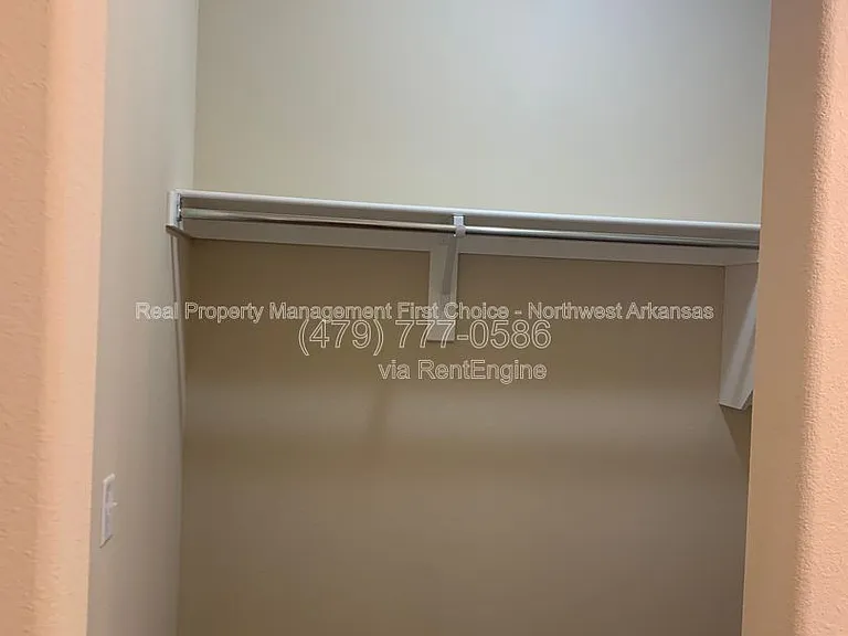 4401 Gallatine Ave — Photo 24