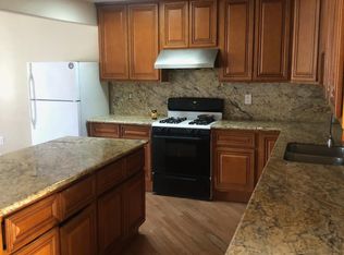 1129 Iris Pl, Hayward, CA 94544