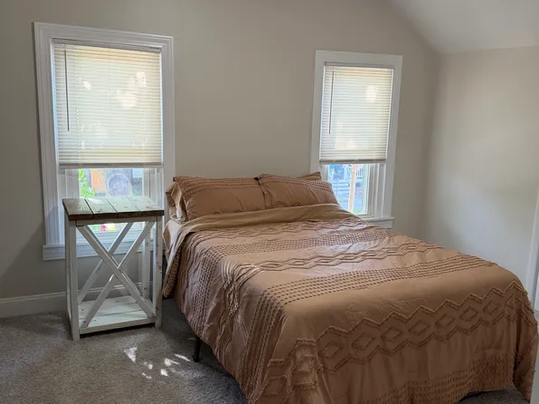 2171 W 38th St, Cleveland, OH 44113