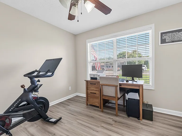 1092 Bobcat Dr — Photo 25