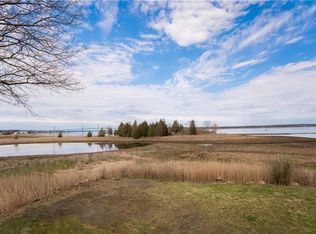 1100 Anthony Rd, Portsmouth, RI 02871