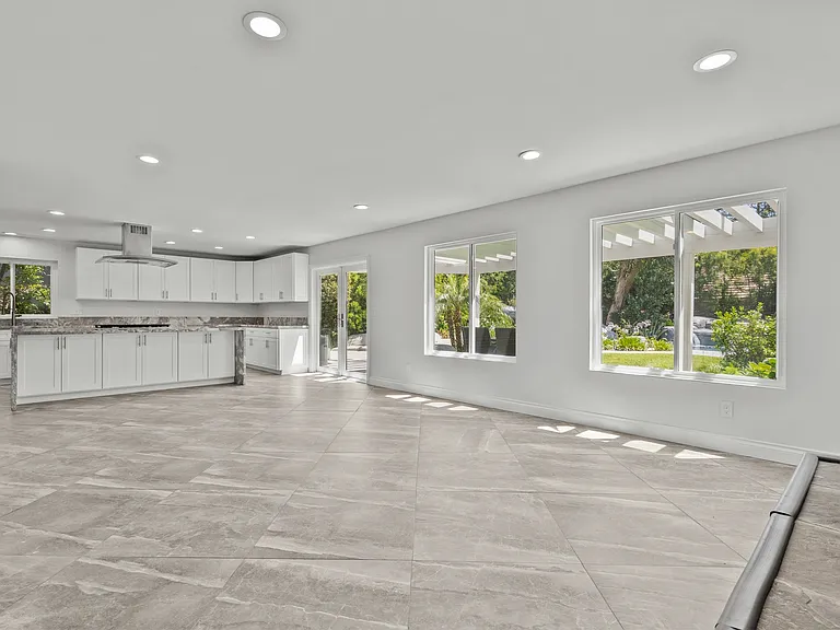 618 Sinaloa Rd — Photo 29
