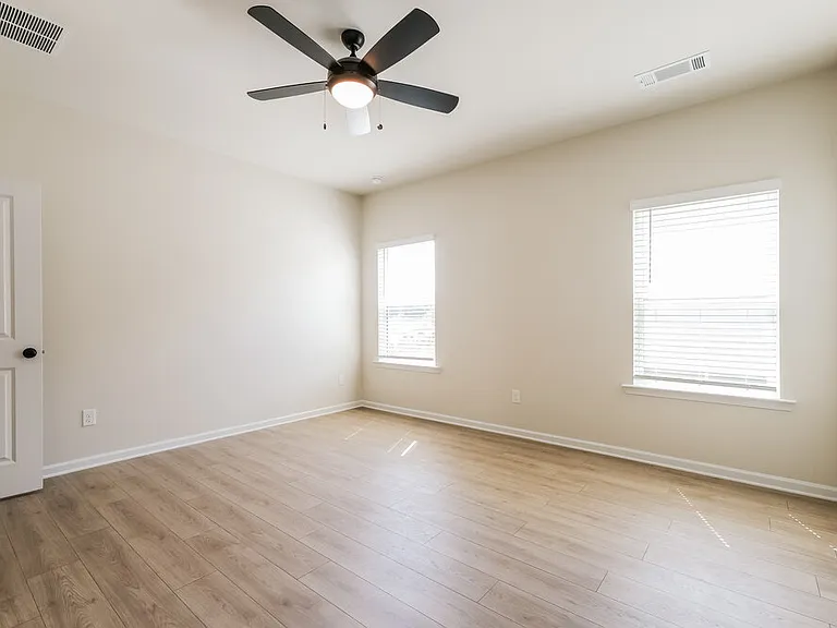 200 Sunfish Cir — Photo 10