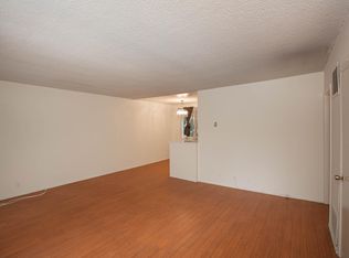 14208 Dickens St #10, Sherman Oaks, CA 91423