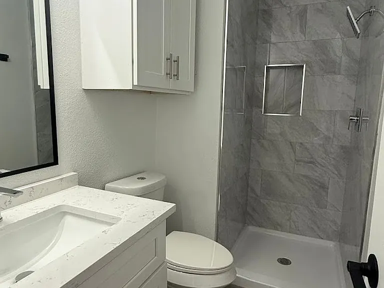 1818 River Crossing Cir #D — Photo 14