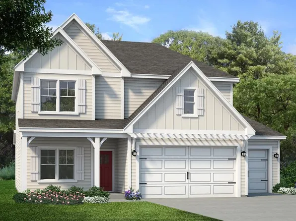 1824 E Indiana Ave, Southern Pines, NC 28387