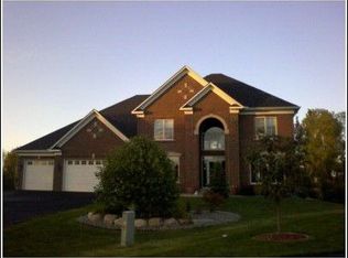 8280 Kennedy Ct, Saint Bonifacius, MN 55375