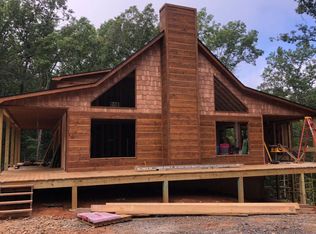 257 Oak Hill Trl, Mineral Bluff, GA 30559