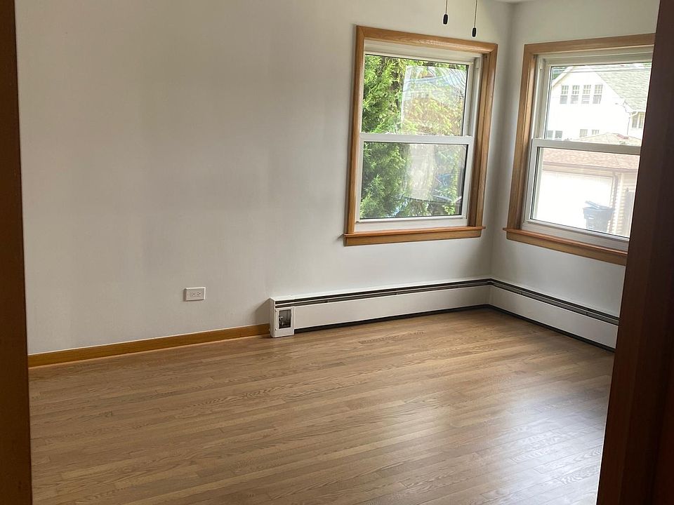 2nd image of 6248 W Irving Park Rd #1S