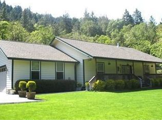 548 Greens Creek Rd, Grants Pass, OR 97527