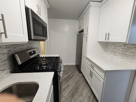 5th image of 7344 Austin St APT 3M