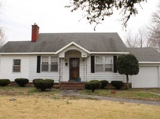 299 Broad St, Dyer, TN 38330