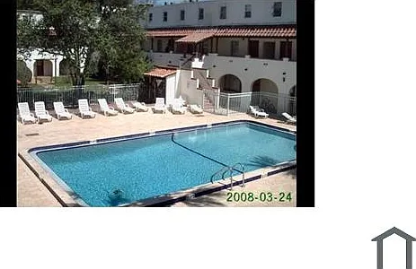 914 SW 8th Ave — Photo 1