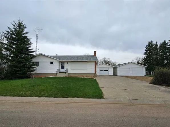 5209 W 51st St, Castor, AB T0C 0X0