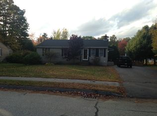 8 Juniper Ln, Saco, ME 04072