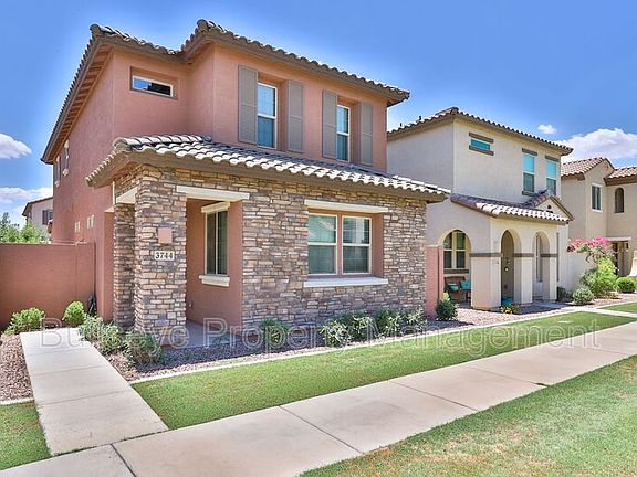 2nd image of 3744 E Dogwood Dr