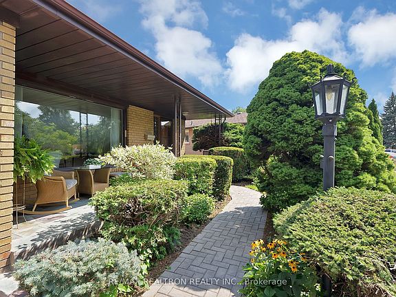 4th image of 421 Brimorton Dr
