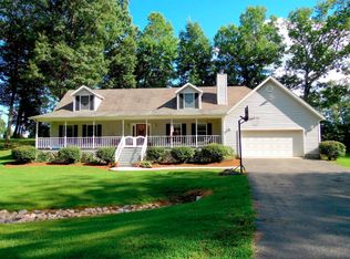 2056 Ridgewood Dr, Sparta, TN 38583