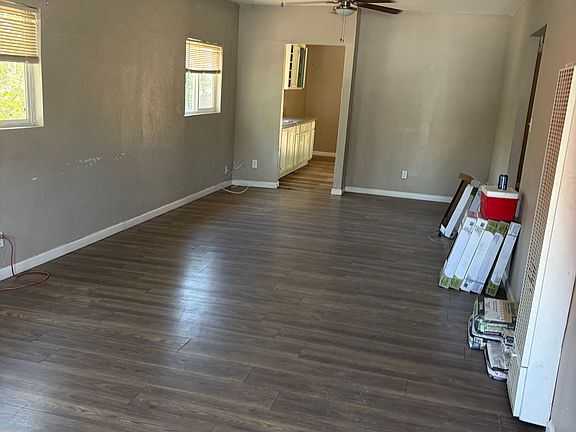 5th image of 507 Lincoln St Unit B