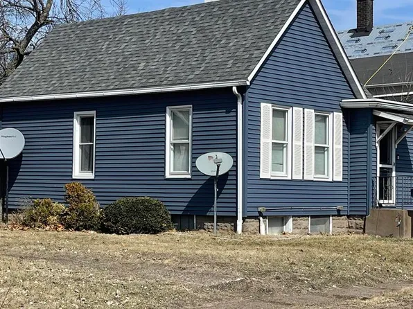 2340 Boies Ave, Davenport, IA 52802