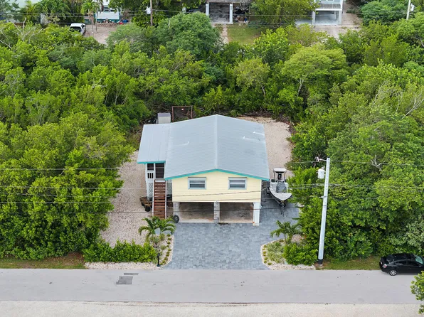 31042 Hibiscus Dr, Big Pine Key, FL 33043