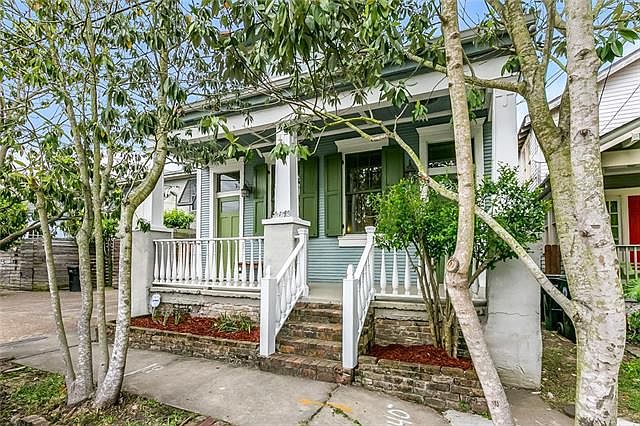 1st image of 3813 Laurel St
