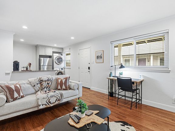 3rd image of 3125 S University Dr APT 3