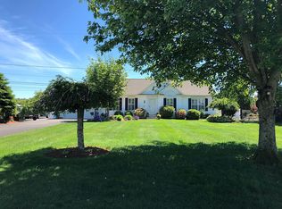 93 Nathan Ln, Plymouth, MA 02360